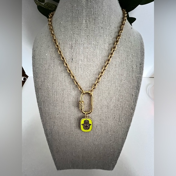 Turkish Evil Eye Hand Pendant Necklace -Chunky Classic Evil Eye Necklace - Picture 5 of 10